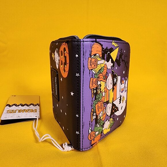 Loungefly Peanuts Halloween Trick-Or-Treat Snoopy Woodstock Soft Tag Zip Wallet - Picture 11 of 12